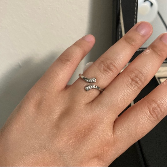 Unique Design Ring.925 - Picture 5 of 8